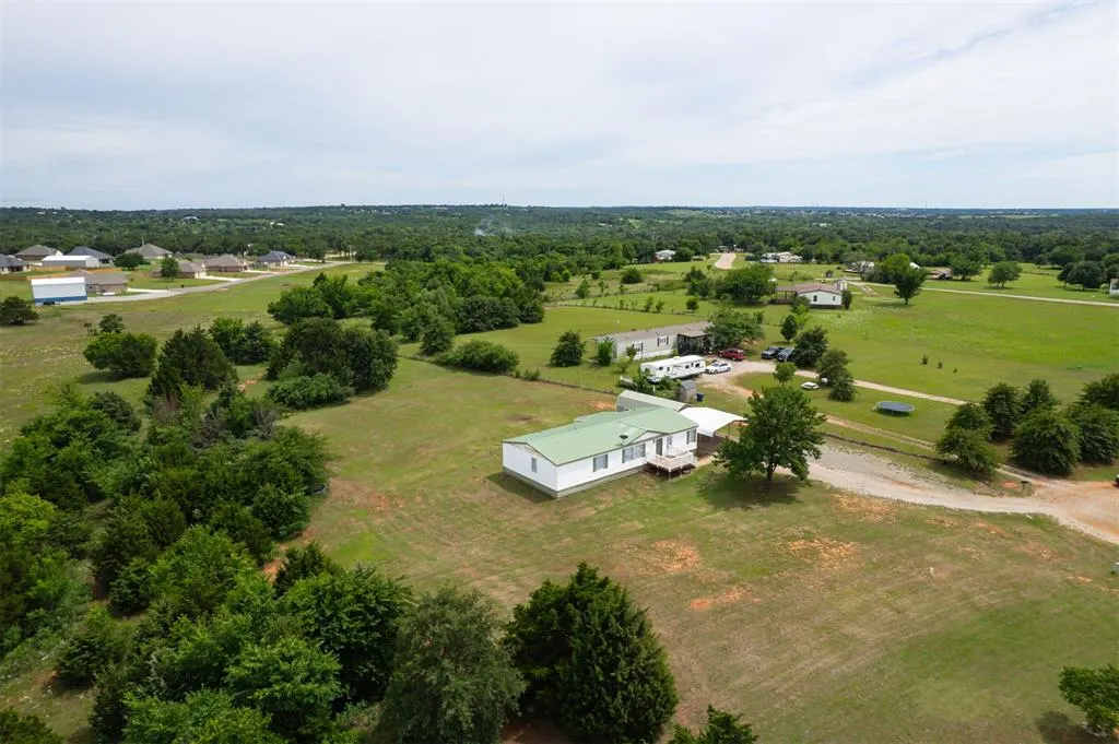 Photo 42 — 2501 Kelly Road, Guthrie, OK 73044