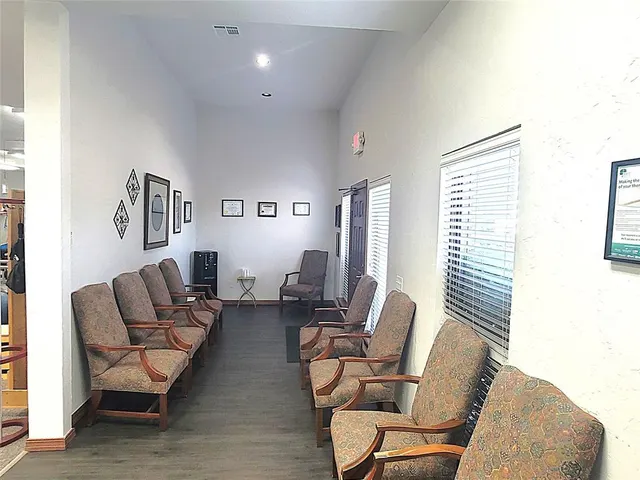 Photo 4 — 1630 SW 122nd Street, Oklahoma City, OK 73170