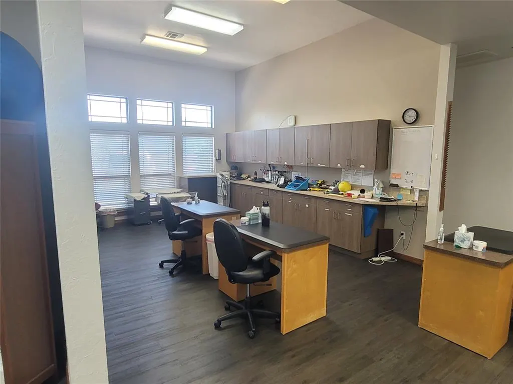 Photo 6 — 1630 SW 122nd Street, Oklahoma City, OK 73170
