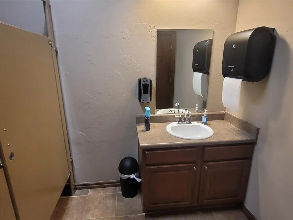 Photo 14 — 1630 SW 122nd Street, Oklahoma City, OK 73170