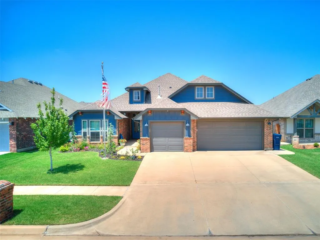 Front exterior — 11809 Loren Brook Lane, Yukon, OK 73099