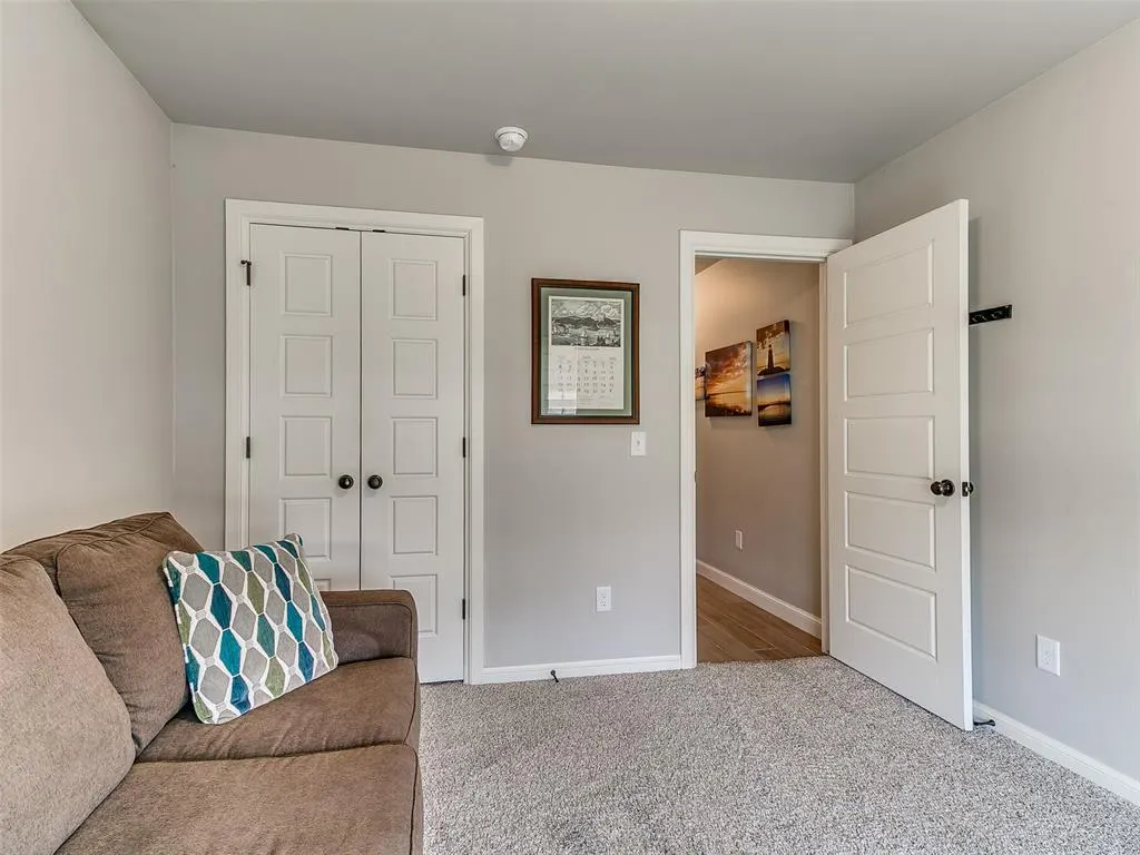 Photo 8 — 11809 Loren Brook Lane, Yukon, OK 73099