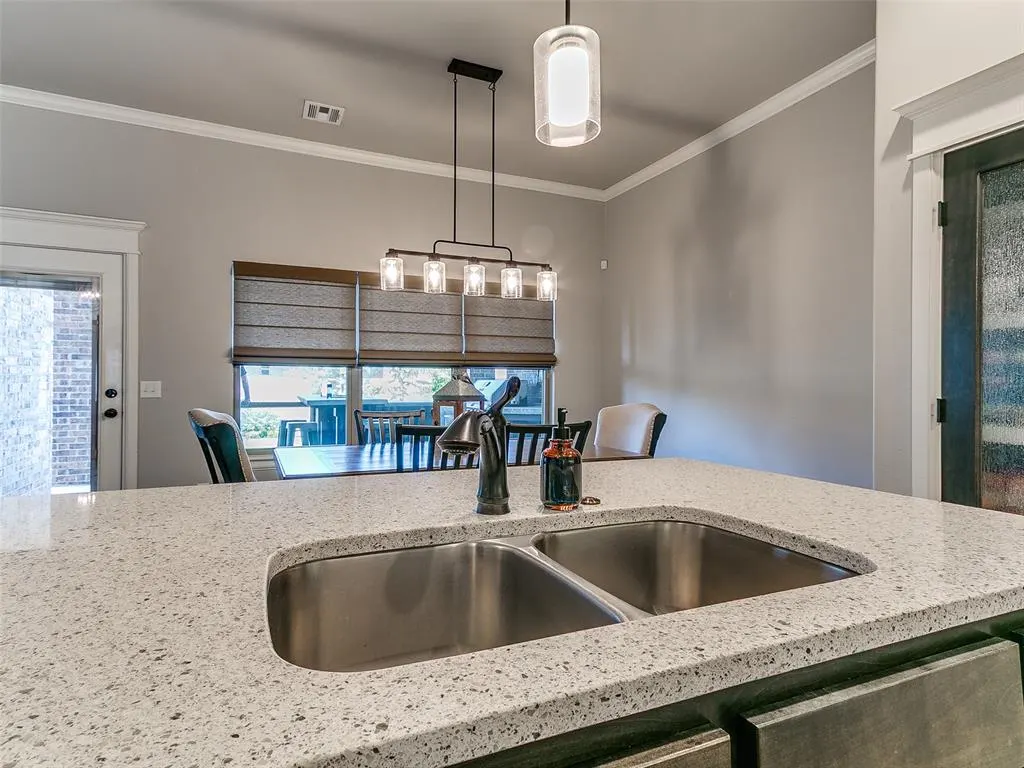 Photo 29 — 11809 Loren Brook Lane, Yukon, OK 73099