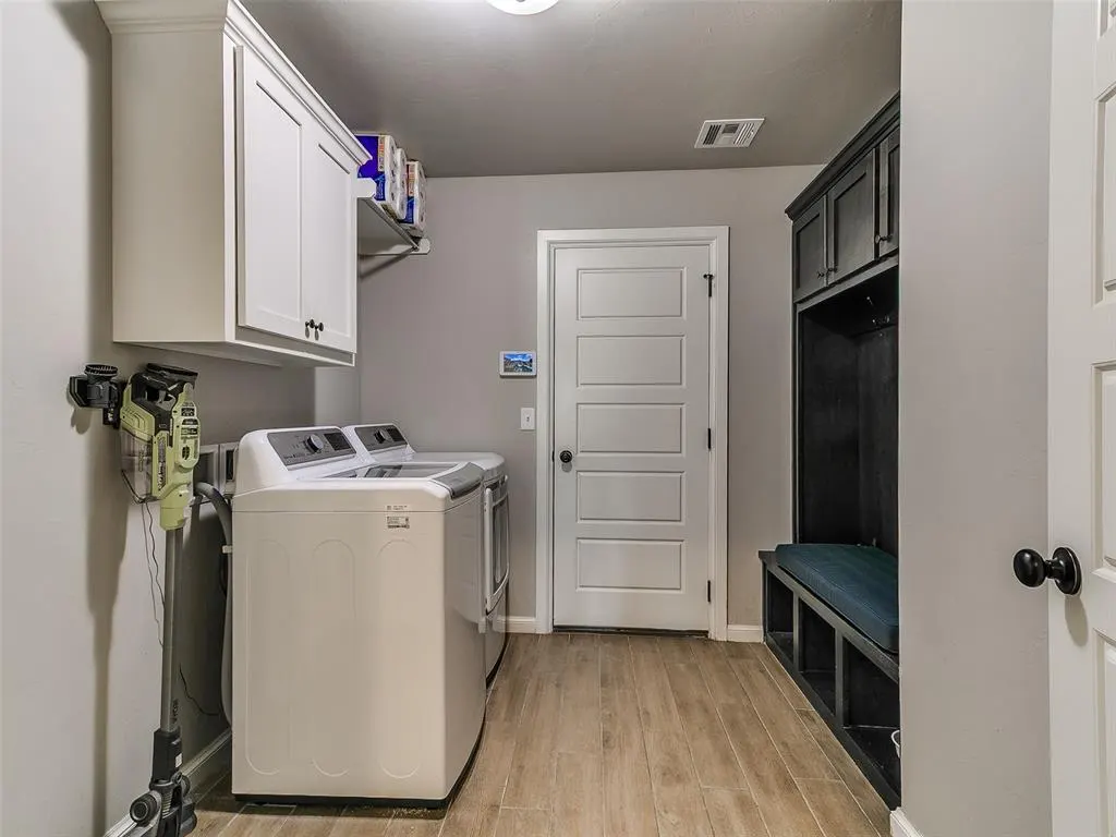 Photo 34 — 11809 Loren Brook Lane, Yukon, OK 73099