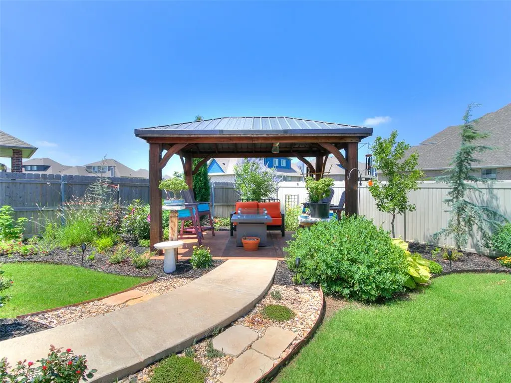 Photo 41 — 11809 Loren Brook Lane, Yukon, OK 73099