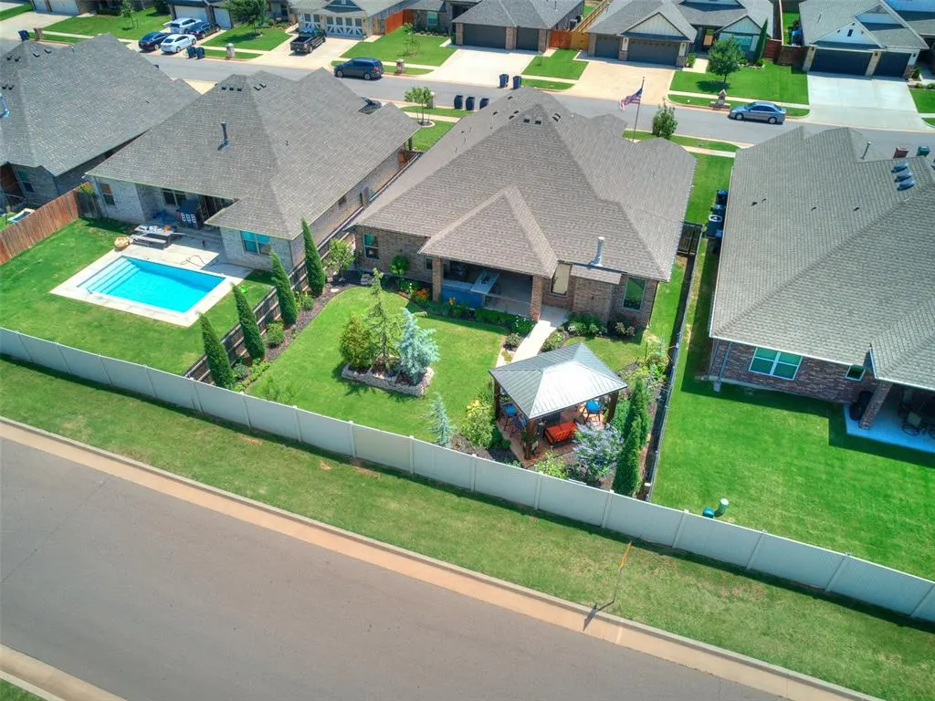 Photo 44 — 11809 Loren Brook Lane, Yukon, OK 73099