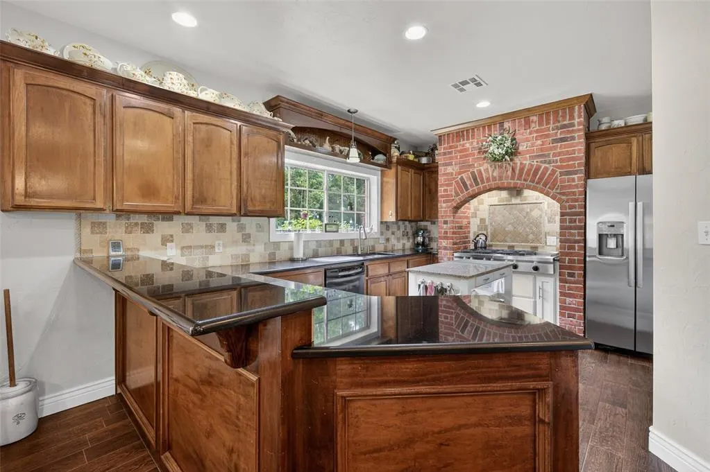 Photo 5 — 24083 Hester Circle, Washington, OK 73093