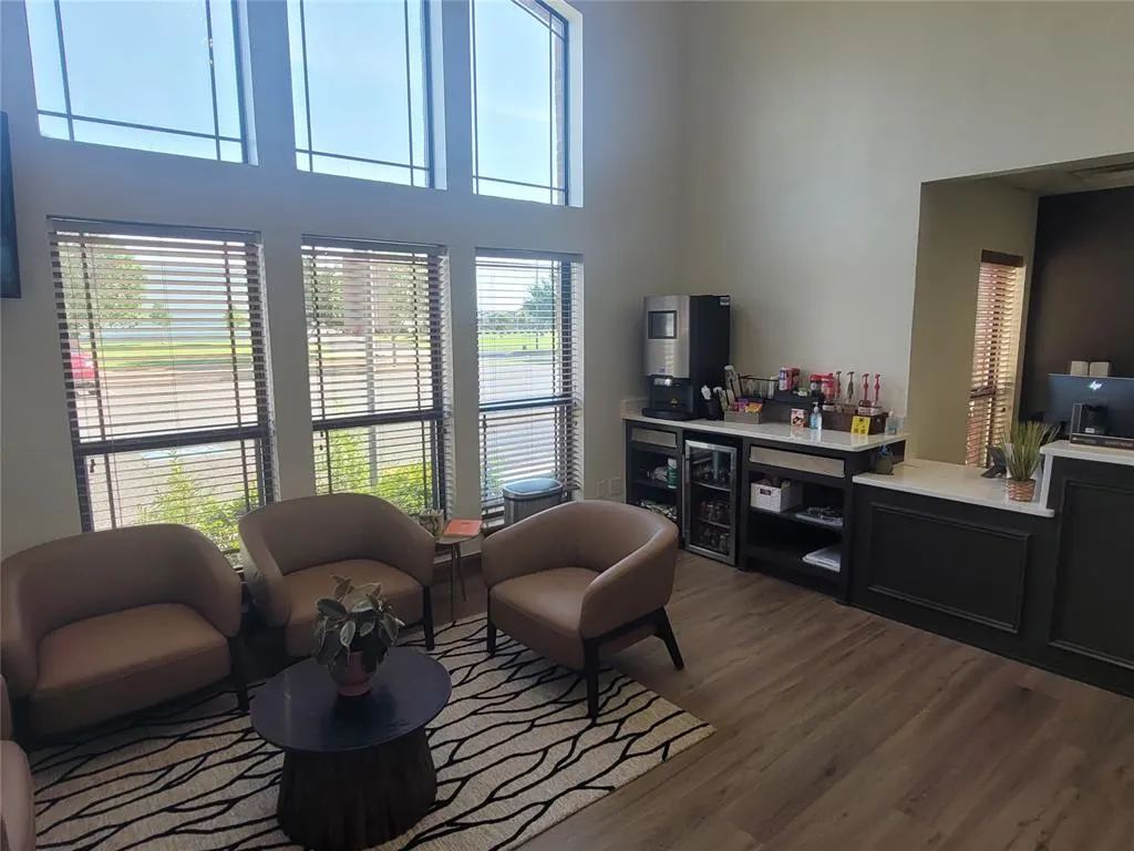 Photo 4 — 1624 SW 122nd Street, Oklahoma City, OK 73170