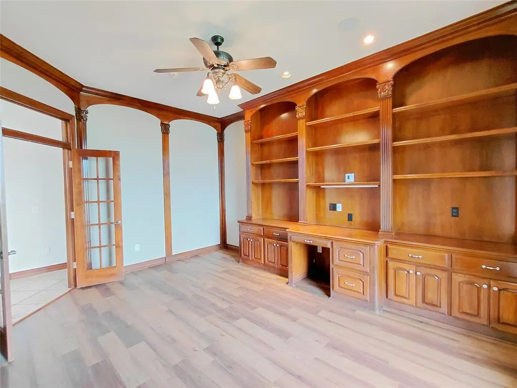 Photo 9 — 19615 Sportsman Road, Edmond, OK 73012