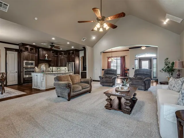 Photo 8 — 15821 SW 26th Street, El Reno, OK 73036