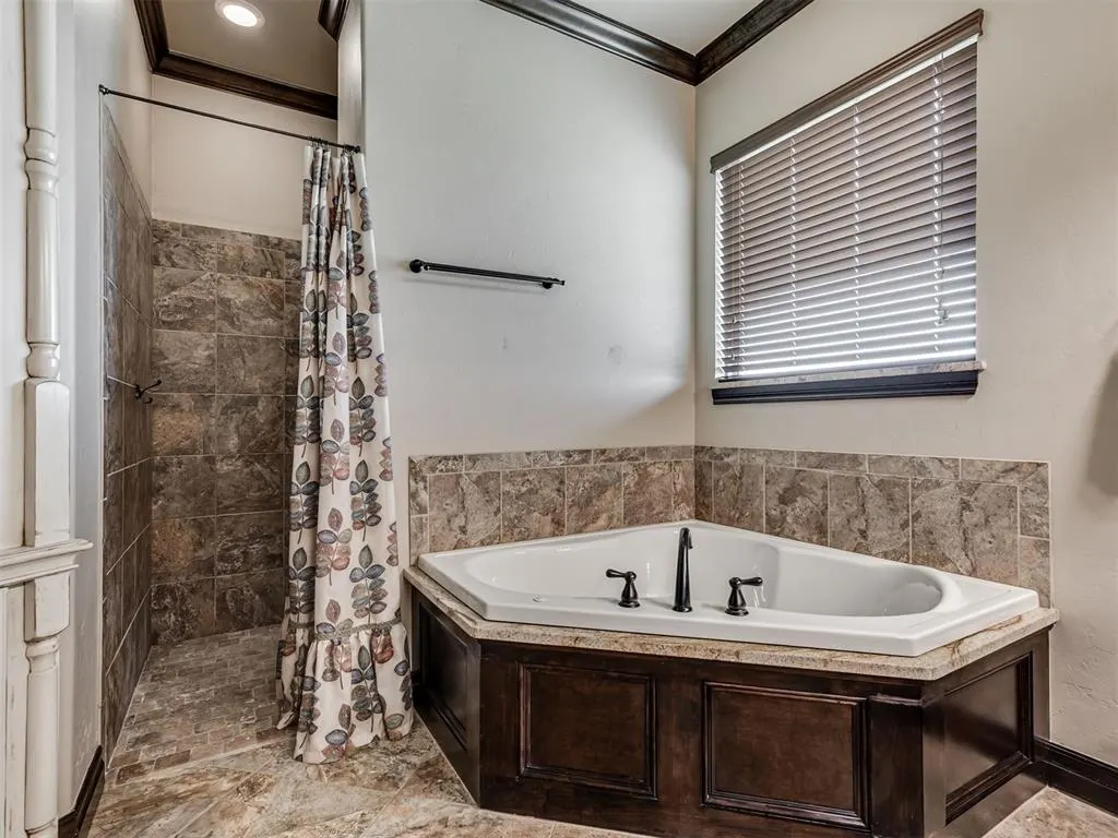 Photo 17 — 15821 SW 26th Street, El Reno, OK 73036