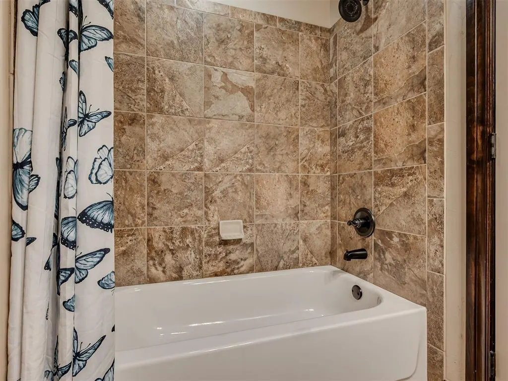 Photo 24 — 15821 SW 26th Street, El Reno, OK 73036