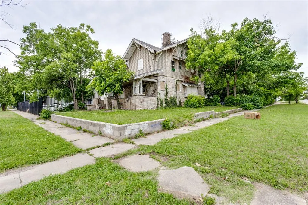 Front exterior — 3125 N McKinley Avenue, Oklahoma City, OK 73118