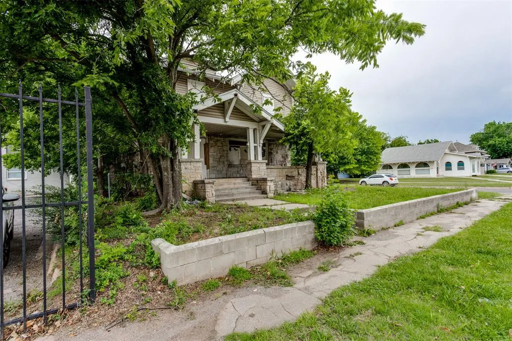 Photo 3 — 3125 N McKinley Avenue, Oklahoma City, OK 73118