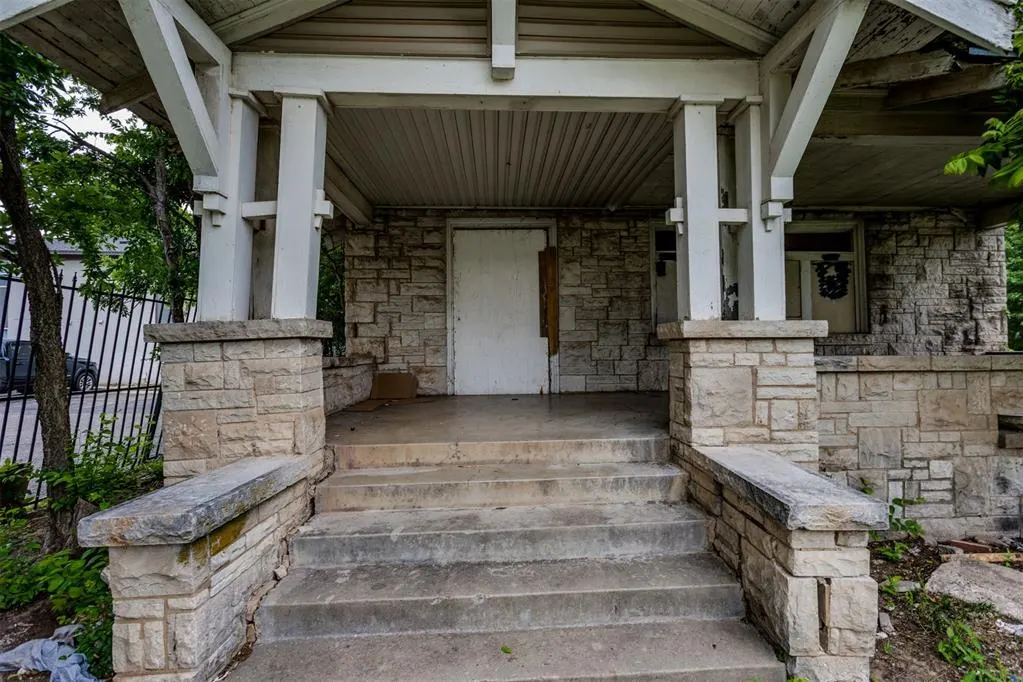 Photo 4 — 3125 N McKinley Avenue, Oklahoma City, OK 73118