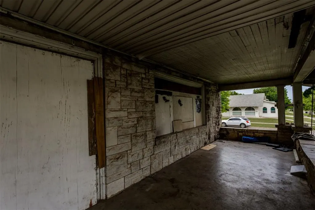 Photo 5 — 3125 N McKinley Avenue, Oklahoma City, OK 73118