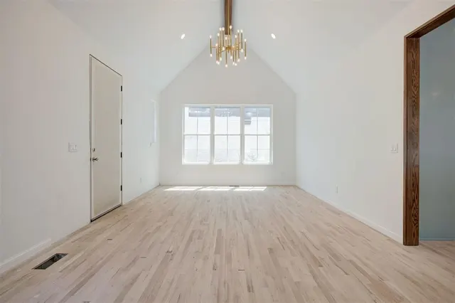 Photo 7 — 818 S Pickard Street, Norman, OK 73069