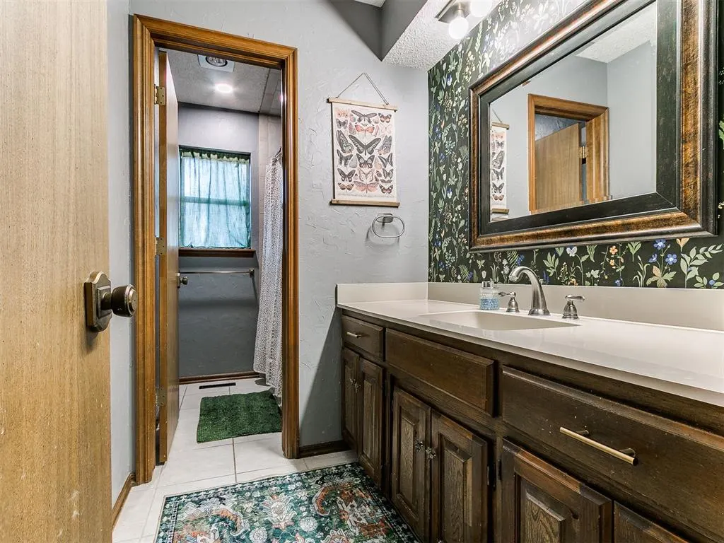 Photo 27 — 912 Stonehenge Drive, Edmond, OK 73034