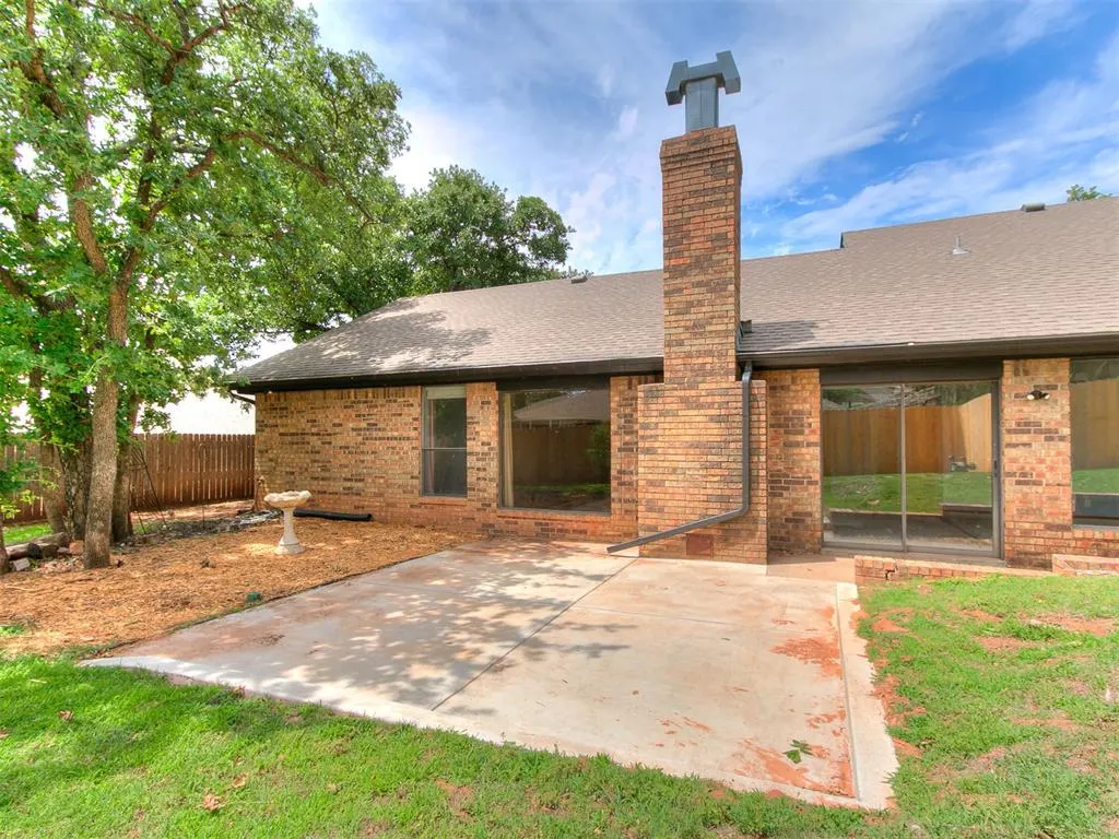 Photo 32 — 912 Stonehenge Drive, Edmond, OK 73034