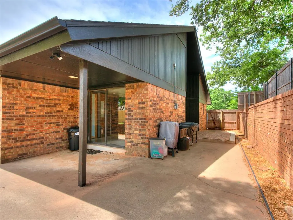 Photo 38 — 912 Stonehenge Drive, Edmond, OK 73034