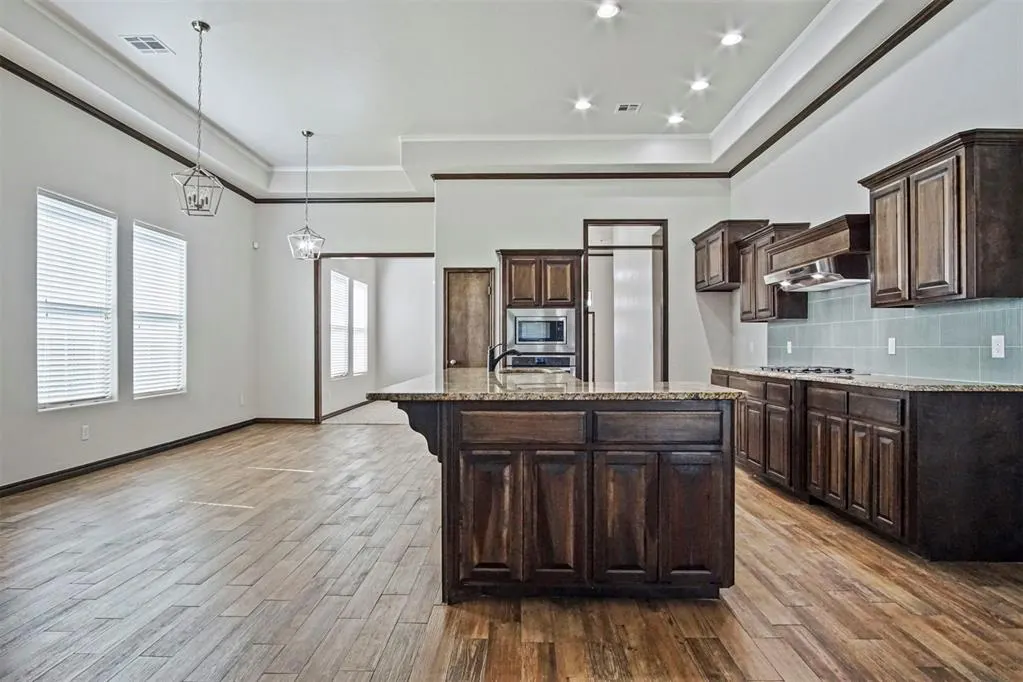 Photo 15 — 5348 Starling Way, Oklahoma City, OK 73179
