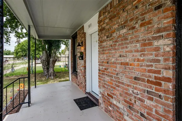Photo 4 — 309 N Louisa Avenue, Shawnee, OK 74801
