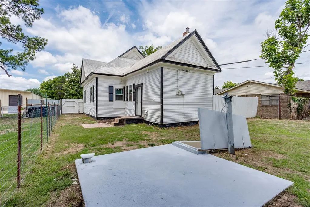 Photo 35 — 309 N Louisa Avenue, Shawnee, OK 74801