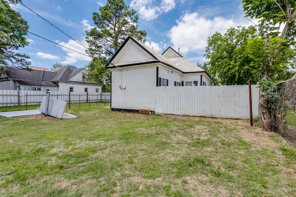 Photo 37 — 309 N Louisa Avenue, Shawnee, OK 74801