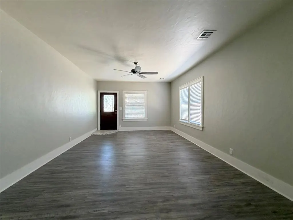 Photo 3 — 2708 N Hudson Avenue, Oklahoma City, OK 73103
