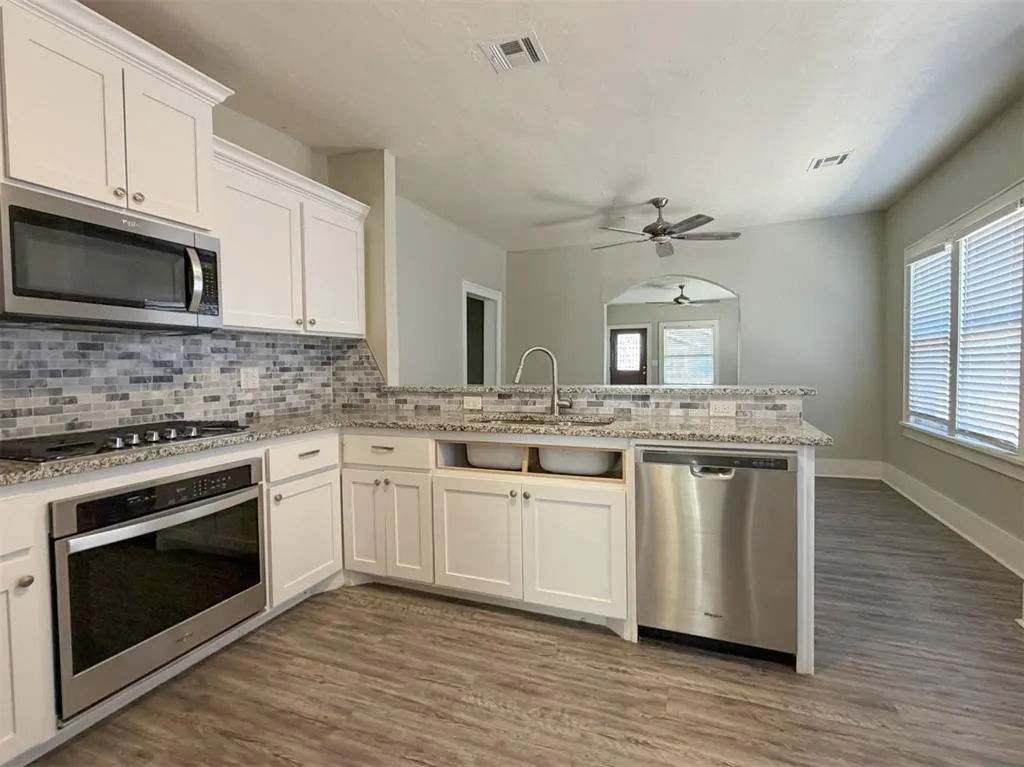 Photo 9 — 2708 N Hudson Avenue, Oklahoma City, OK 73103