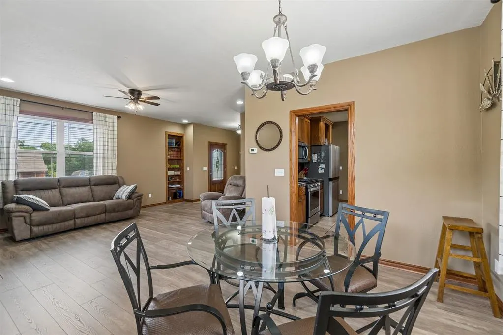 Photo 7 — 2120 NW 22nd Street, Newcastle, OK 73065