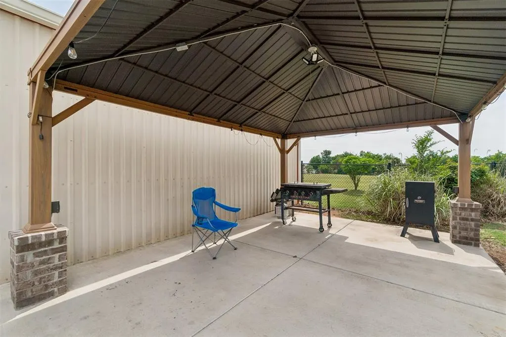 Photo 32 — 2120 NW 22nd Street, Newcastle, OK 73065
