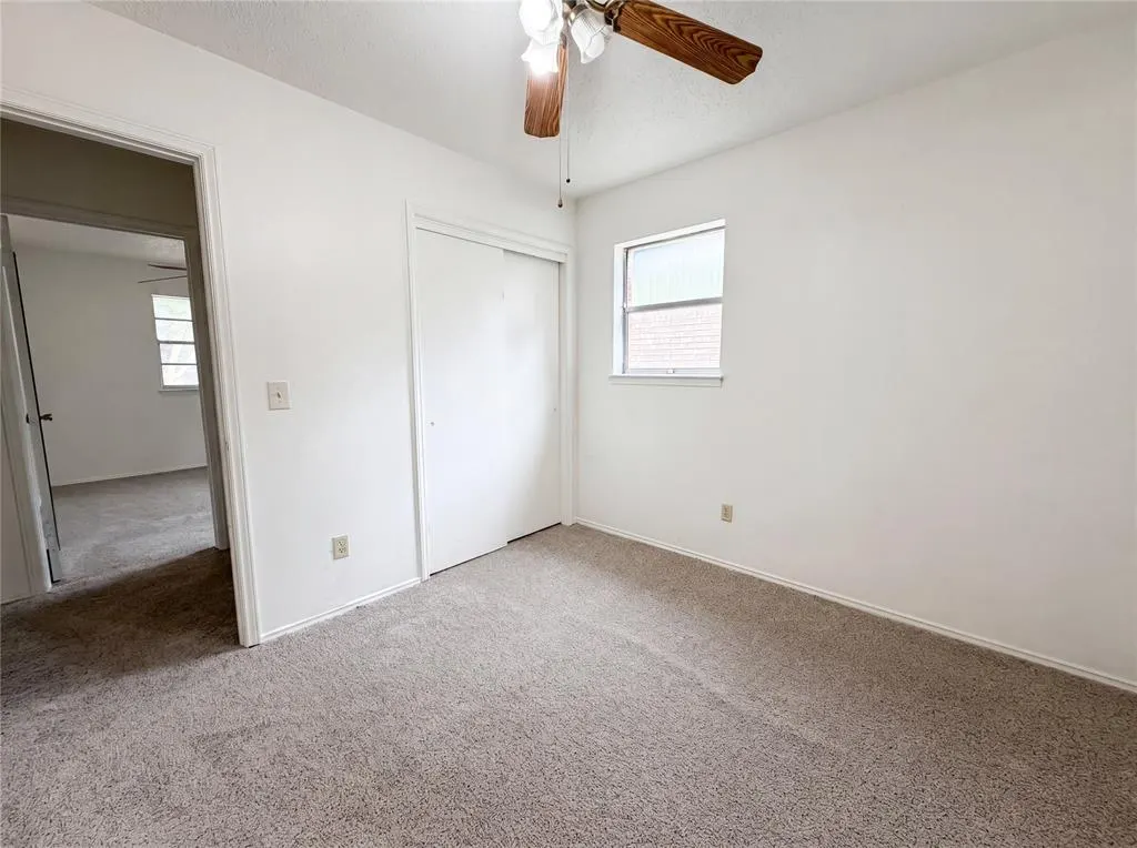 Photo 11 — 621 S Timber Lane, Oklahoma City, OK 73127