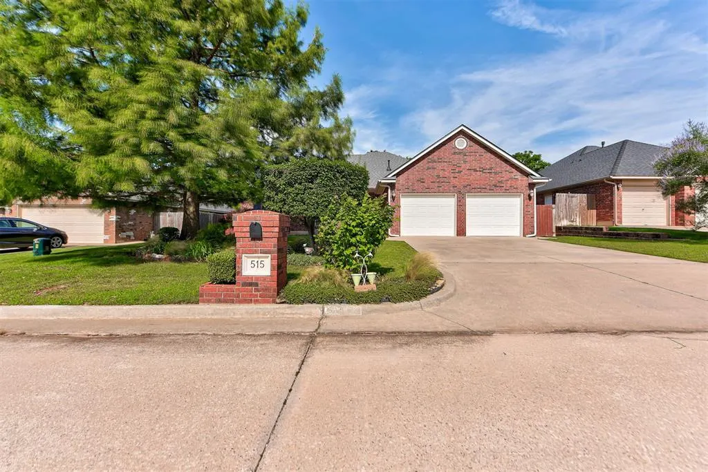Front exterior — 515 Slim Drive, Oklahoma City, OK 73130