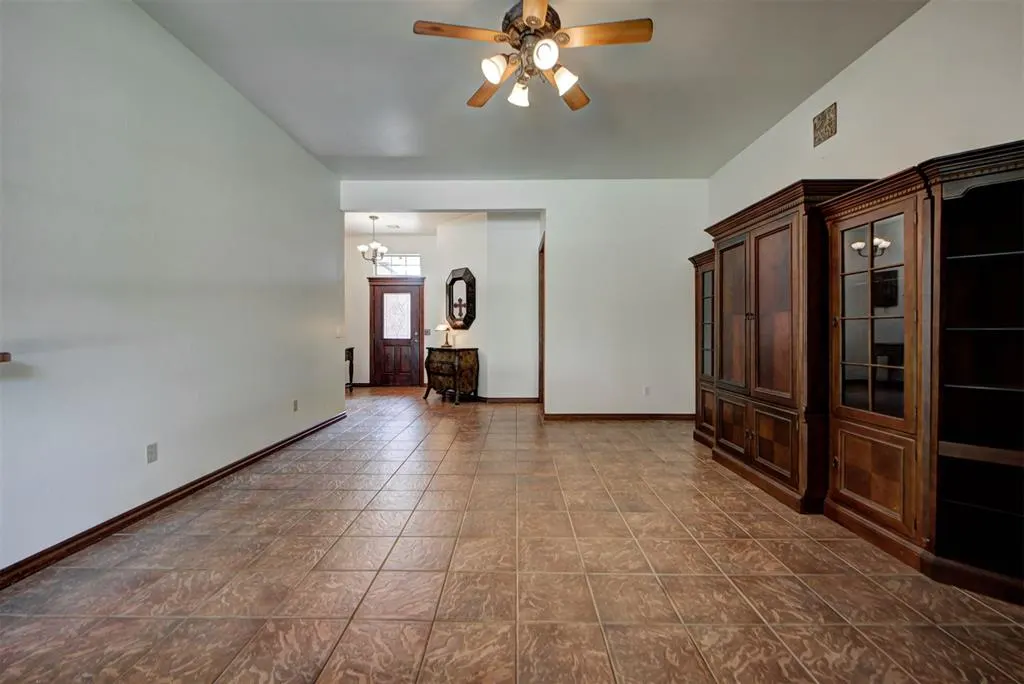 Photo 12 — 515 Slim Drive, Oklahoma City, OK 73130