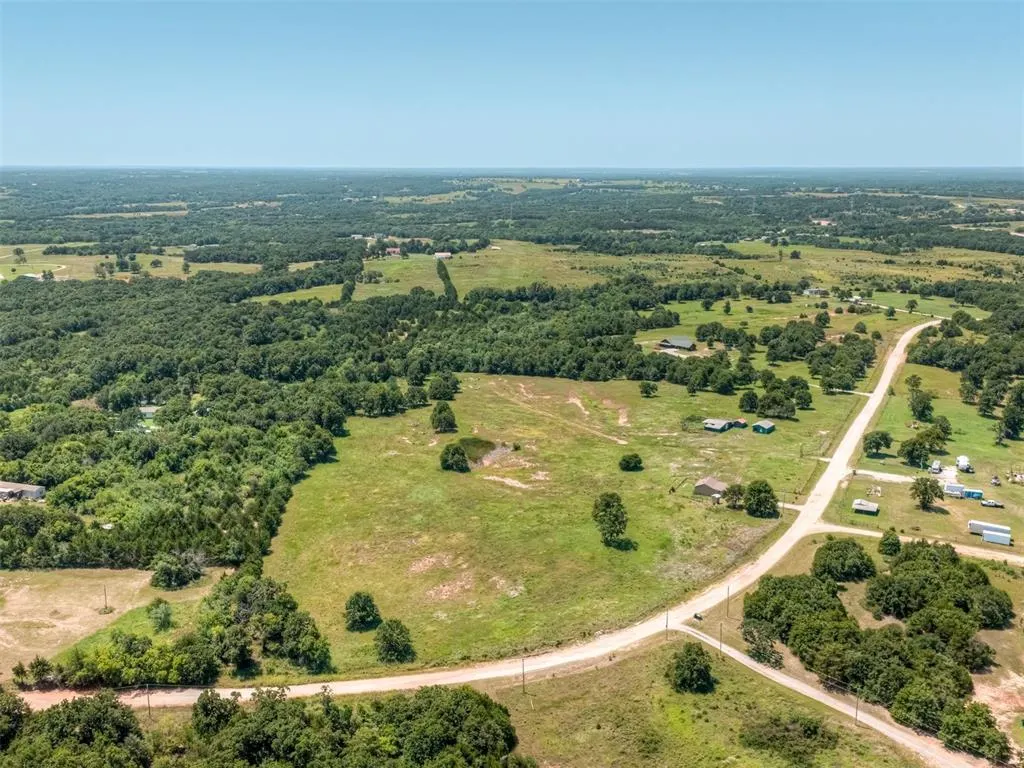 Photo 2 — 335827 E Winding Road, McLoud, OK 74851