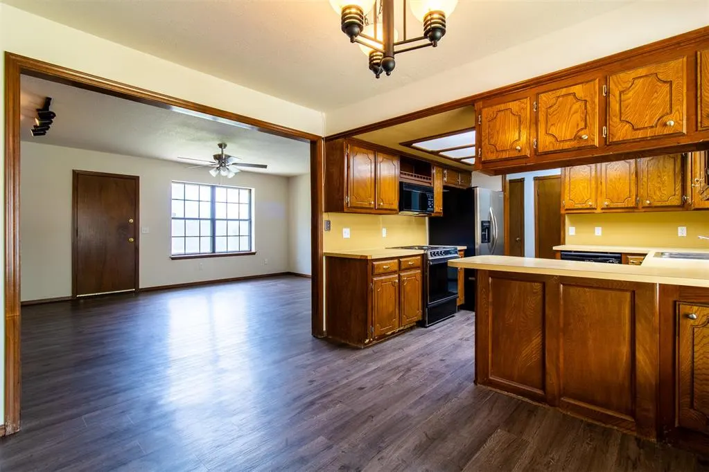 Photo 4 — 740 Buckwood Drive, Choctaw, OK 73020