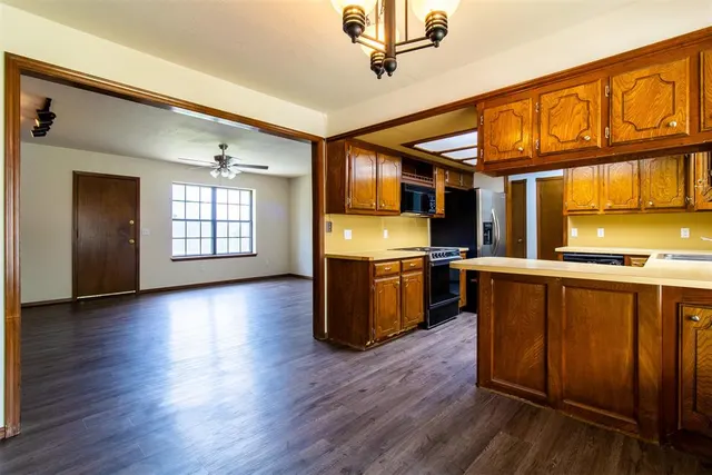 Photo 4 — 740 Buckwood Drive, Choctaw, OK 73020