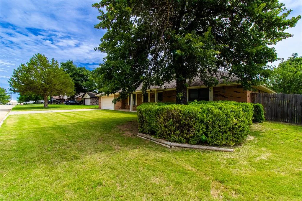 Photo 14 — 740 Buckwood Drive, Choctaw, OK 73020