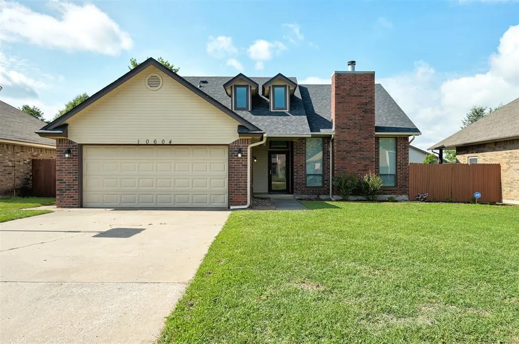 Front exterior — 10604 Willow Ridge Drive, Oklahoma City, OK 73130
