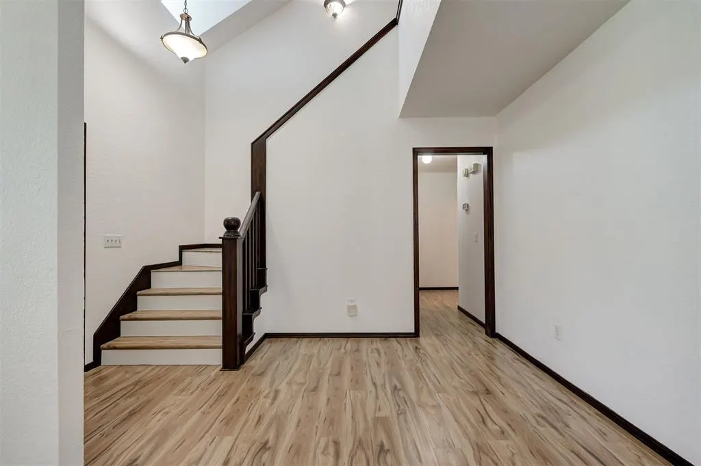 Photo 15 — 10604 Willow Ridge Drive, Oklahoma City, OK 73130