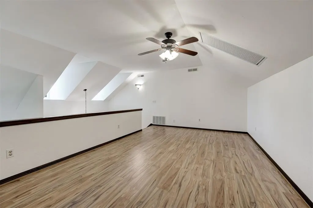 Photo 33 — 10604 Willow Ridge Drive, Oklahoma City, OK 73130