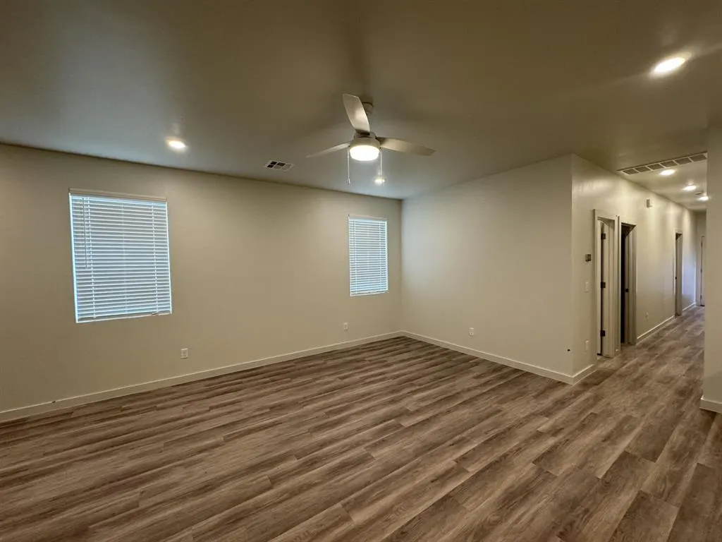Photo 2 — 3708 Franks Way, Bethany, OK 73008
