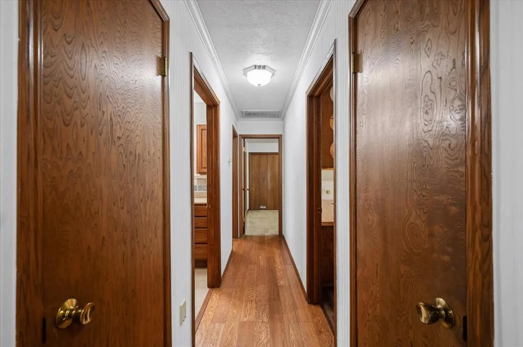 Photo 37 — 407 S Third Street, Binger, OK 73009