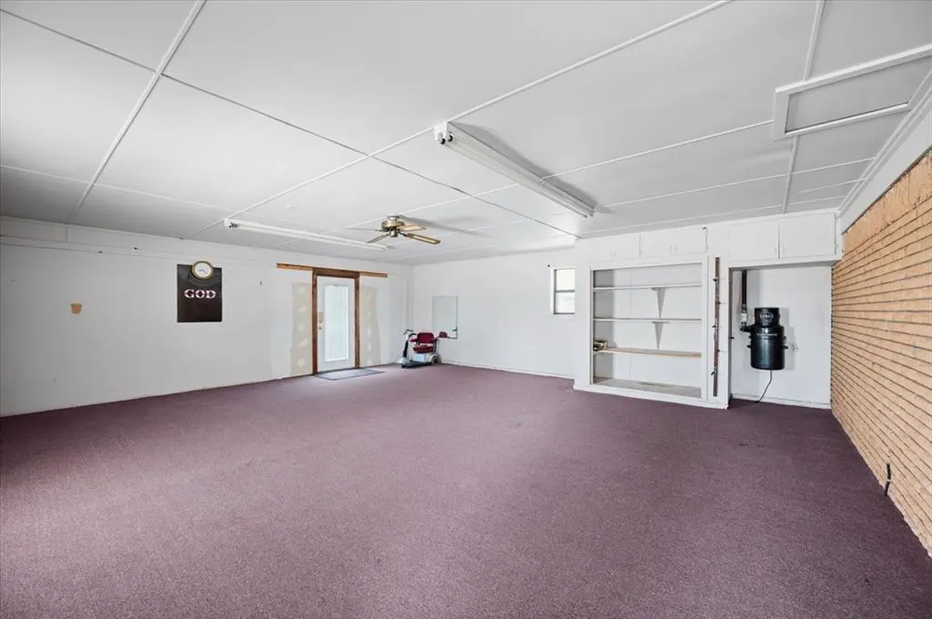 Photo 47 — 407 S Third Street, Binger, OK 73009