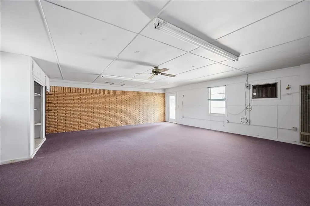 Photo 48 — 407 S Third Street, Binger, OK 73009