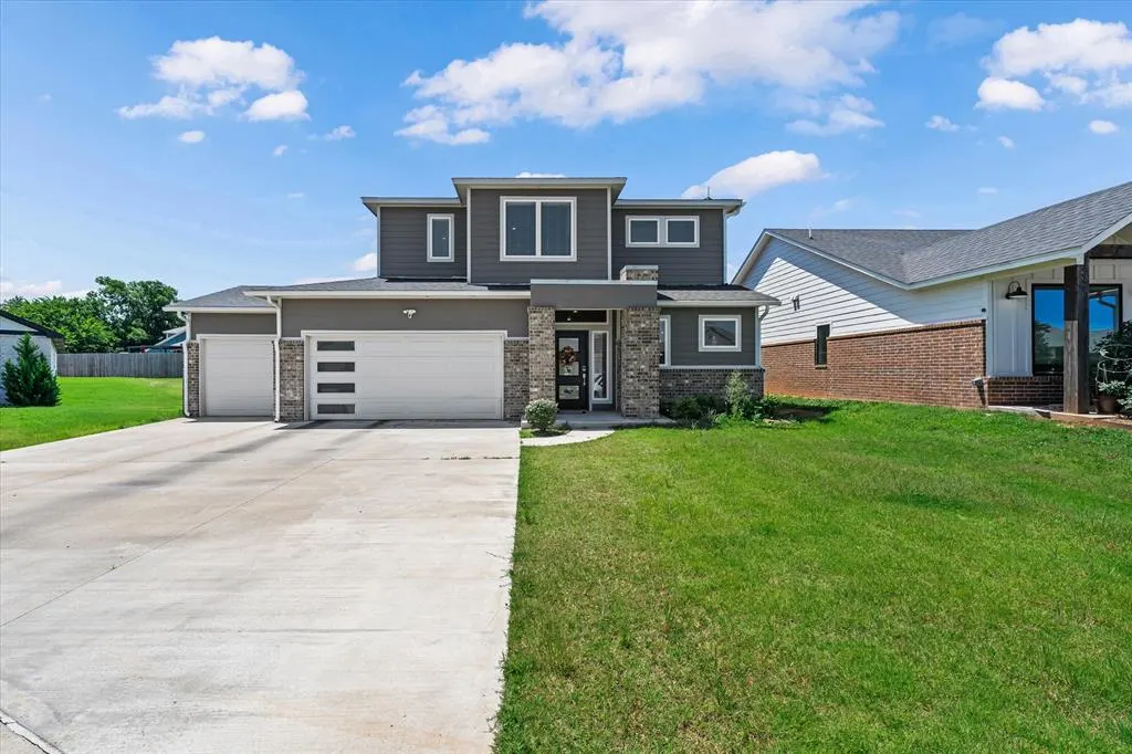 Front exterior — 504 NW 181st Street, Edmond, OK 73012