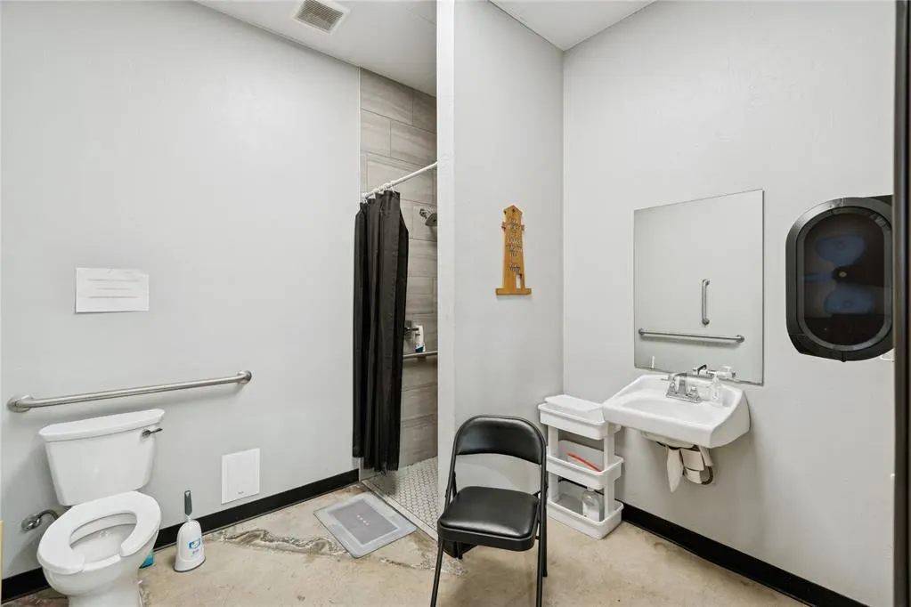 Photo 22 — 2213 NW 178th Street, Edmond, OK 73012