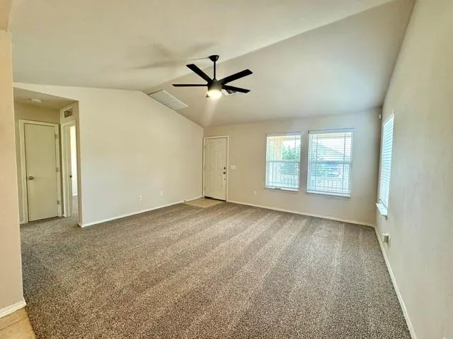 Photo 5 — 9608 SW 29th Terrace, Oklahoma City, OK 73128