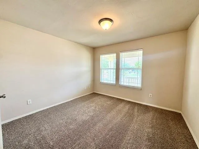Photo 14 — 9608 SW 29th Terrace, Oklahoma City, OK 73128